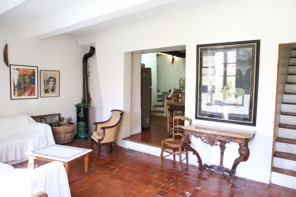 Villa Mas Des Bergines, Au Milieu Des Vignes à Vacqueyras Extérieur photo